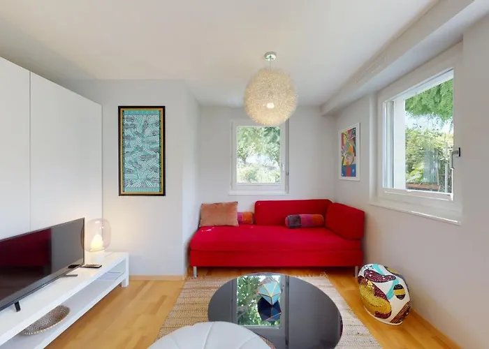 Daire Spacious In A Quiet Area Of Sierre