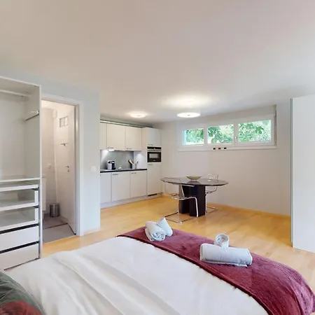 Appartement Spacious In A Quiet Area Of